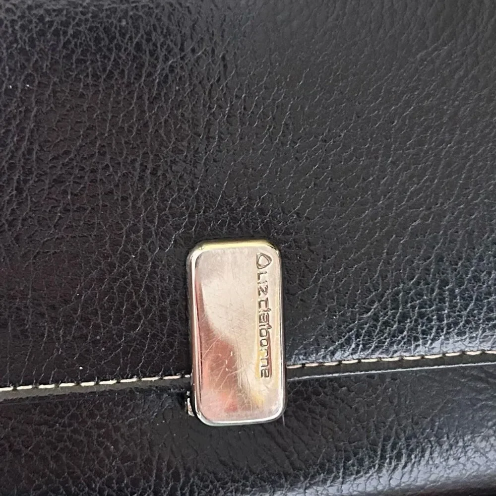 Liz Claiborne Black Leather Wallet NEW Multiple Compartments